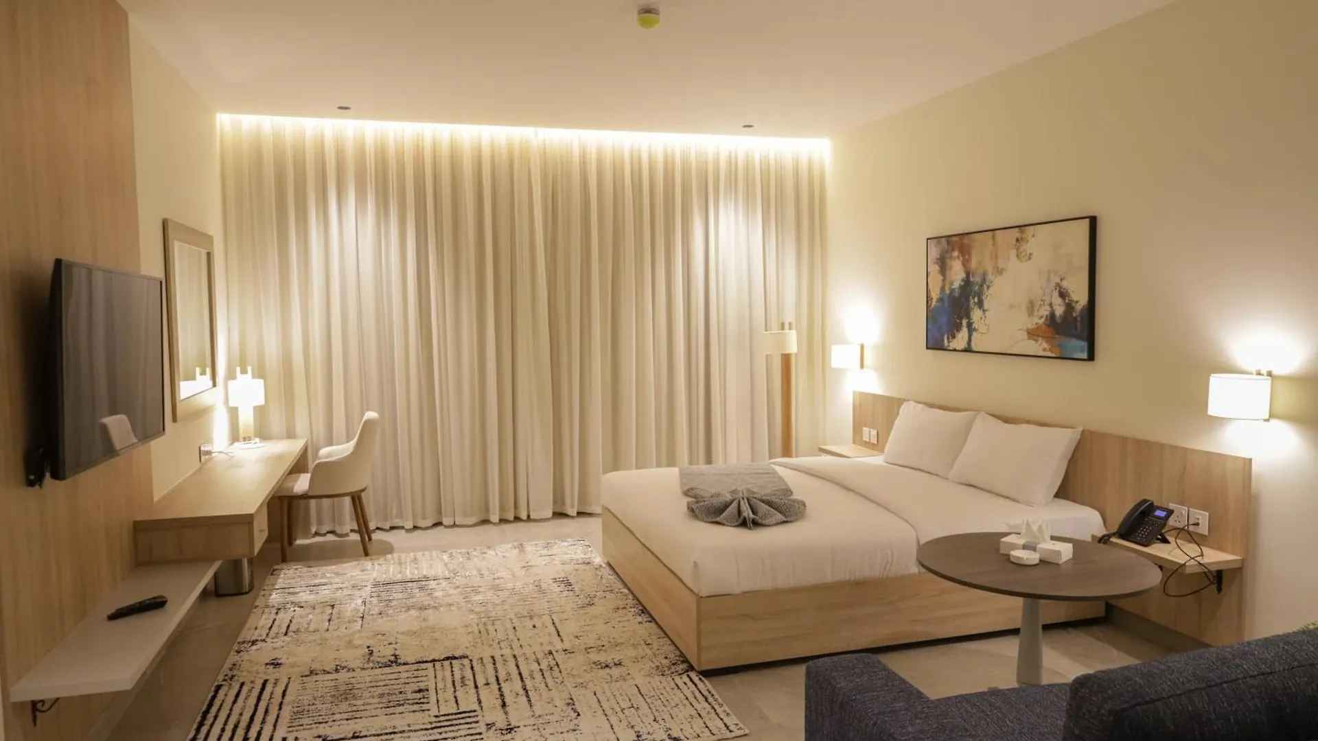 Ishq Hotel Aqaba 4*,  Jordan